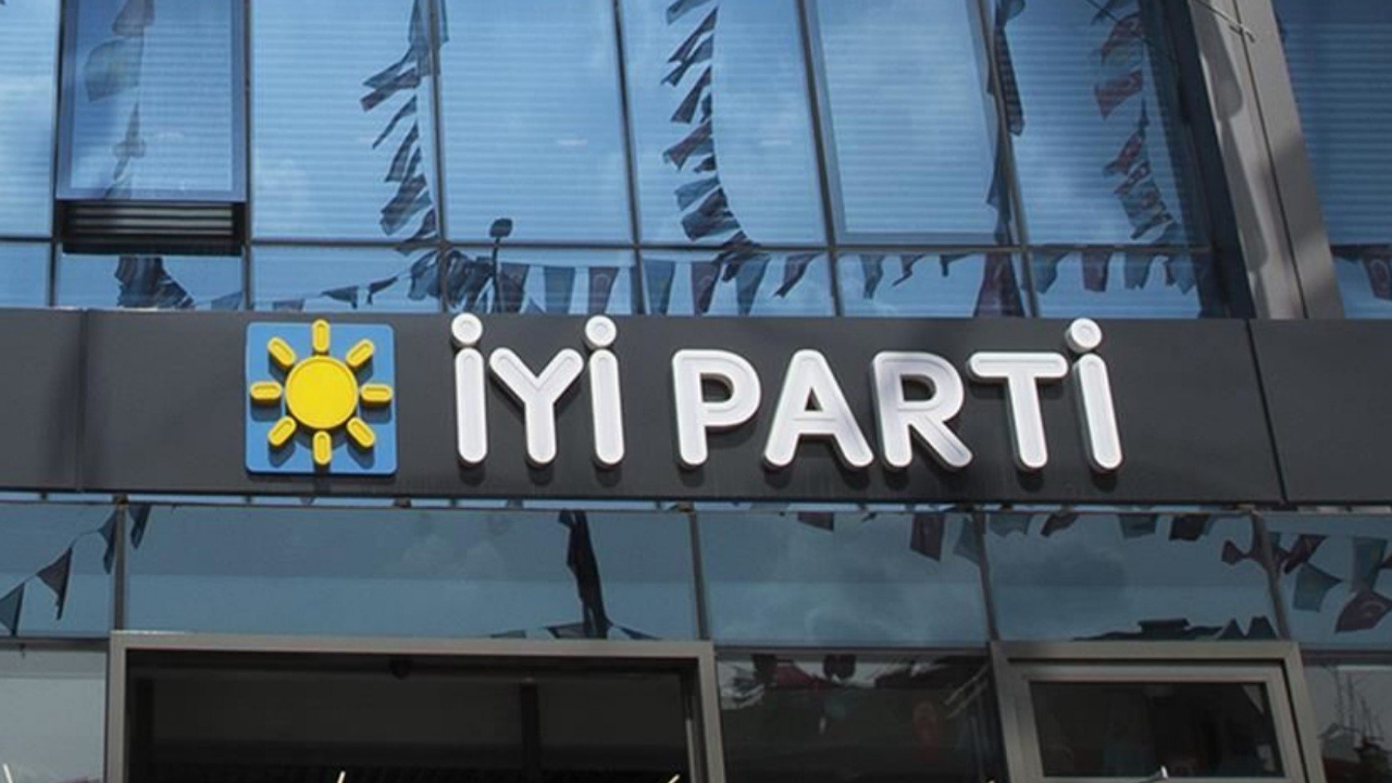 İYİ Parti'de 'terörsüz Türkiye' istifası yaşandı