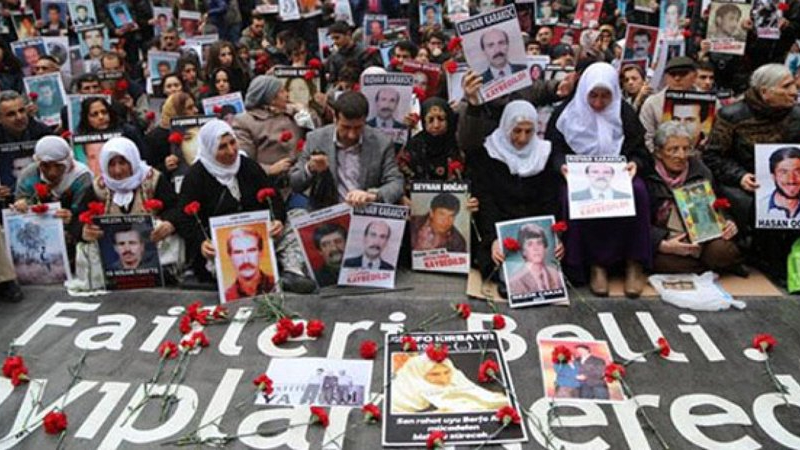 Cumartesi Anneleri Meclis'te: 'Kayıp yakınlarının olduğu bir komisyon kurulmalı'