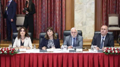 DEM Parti'den komisyon açıklaması: Bakış açıları ve öneriler arasındaki farkların bilincindeyiz
