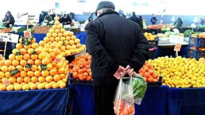Emeklilerden erken seçim çağrısı: Eti, sütü, yumurtayı yiyecek emekli de yok, memur da yok; maaş yetmiyor!
