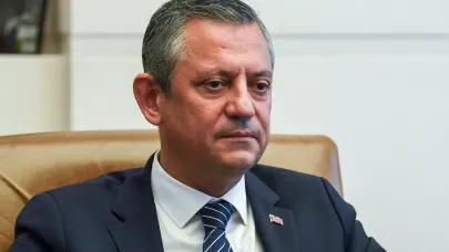 CHP Genel Başkanı Özgür Özel, 300 gündür tutuklu olan Ahmet Özer için paylaştı: Tarihte görülmemiş