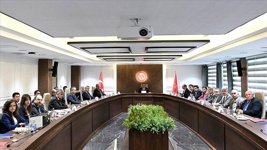 Memur-Sen ve Türkiye Kamu-Sen, Kamu Görevlileri Hakem Kurulundan çekildi