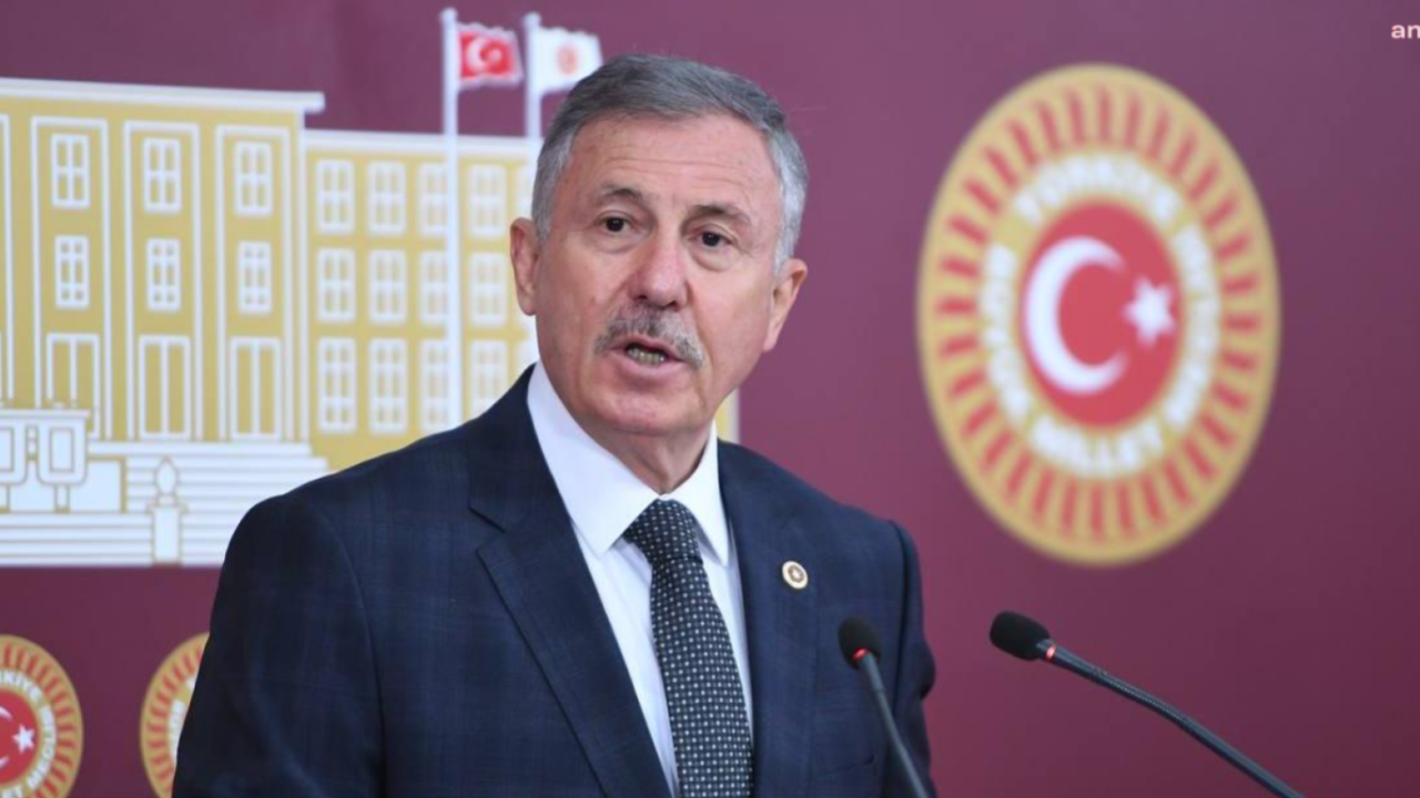 Özdağ’dan memur zammı tepkisi: “Kuzuyu kurda teslim ettiler”