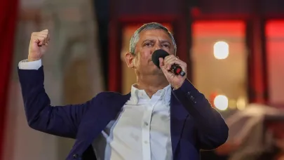 Özgür Özel'den Atatürk'ün fotoğrafını kırpan Emniyet Genel Müdürlüğü'ne tepki: 'Millet kalbinden sildi'