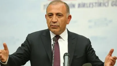 CHP İstanbul İl Başkanlığına Gürsel Tekin kayyum atandı