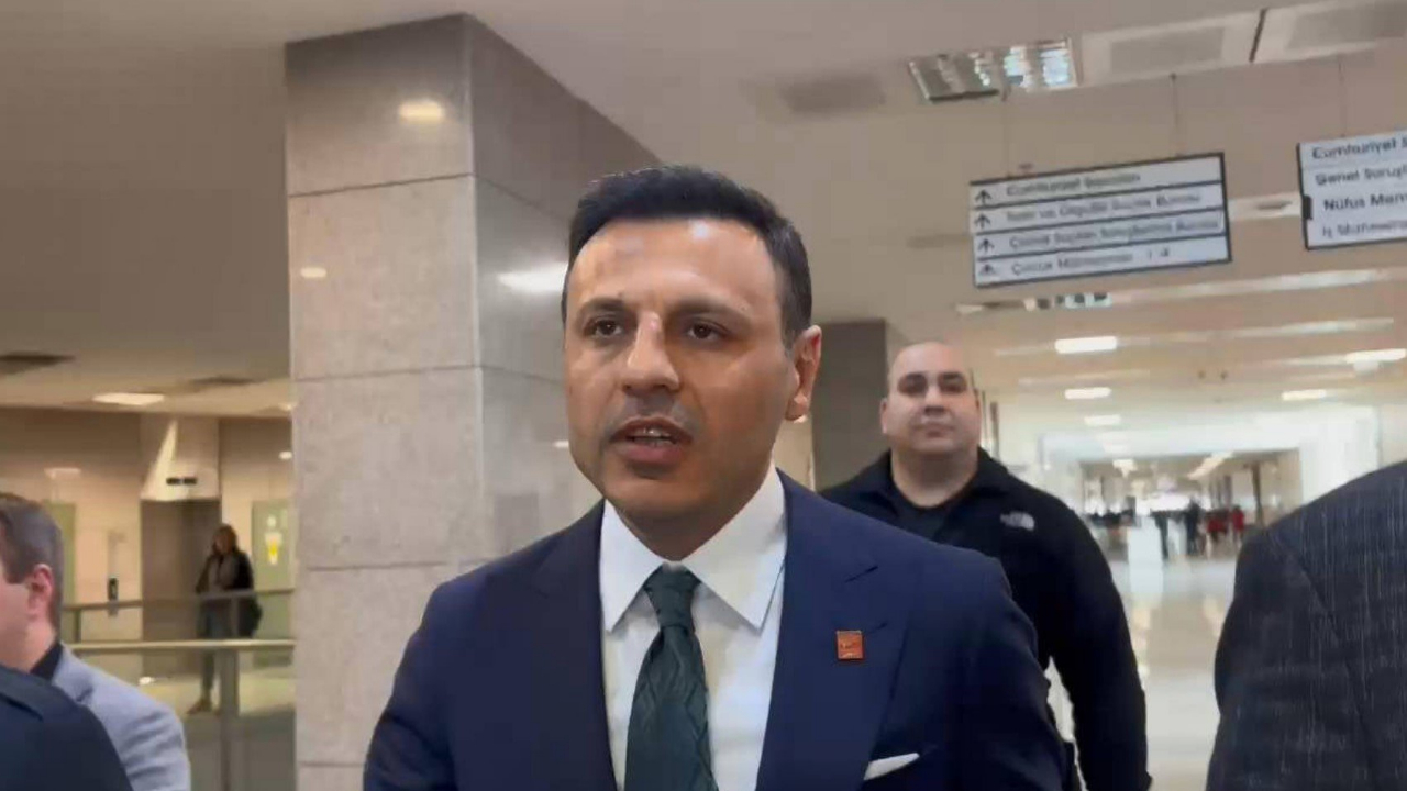 CHP İstanbul İl Başkanı Özgür Çelik'ten kayyum kararına sert tepki: Gerçek CHP'li karara uymaz