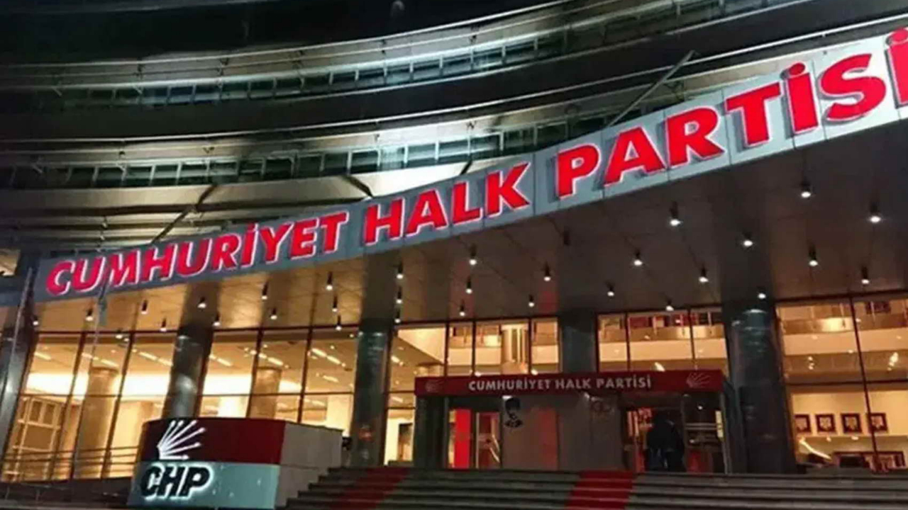 CHP'de disiplin süreci: İstanbul yönetimine kayyum atanan isimler YDK'ye sevk edildi
