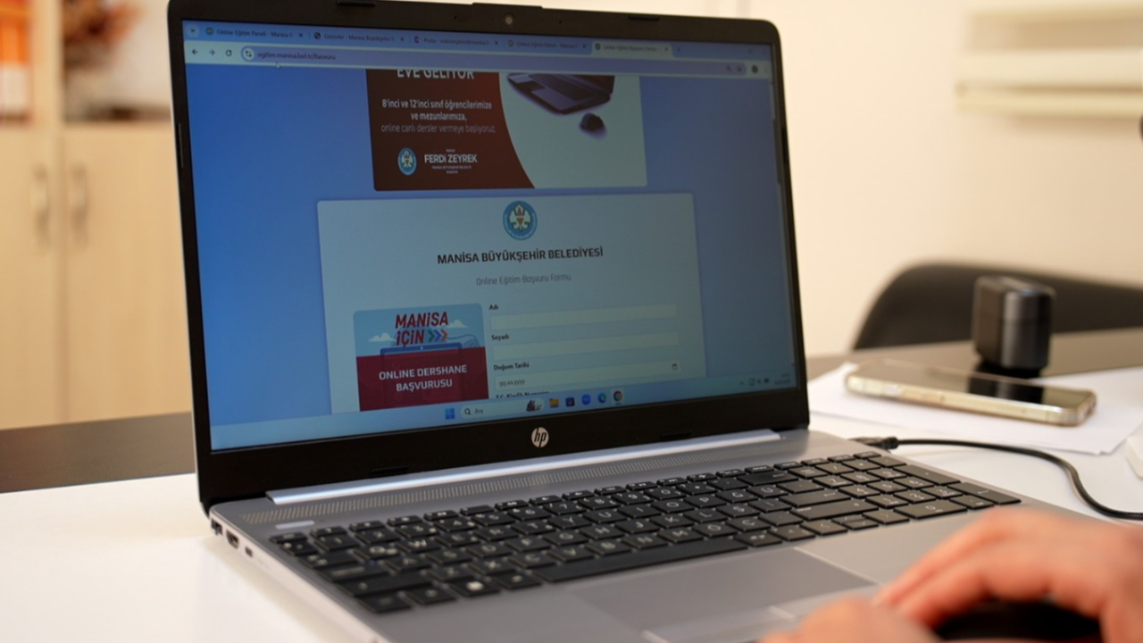 Manisa Büyükşehir’den Öğrencilere Ücretsiz Online Eğitim Desteği