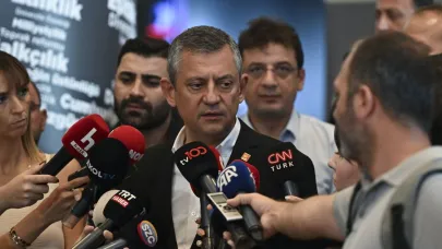 Özgür Özel'den 'olağanüstü kurultay' açıklaması: Bu tamamen teknik ve hukuki bir hamle