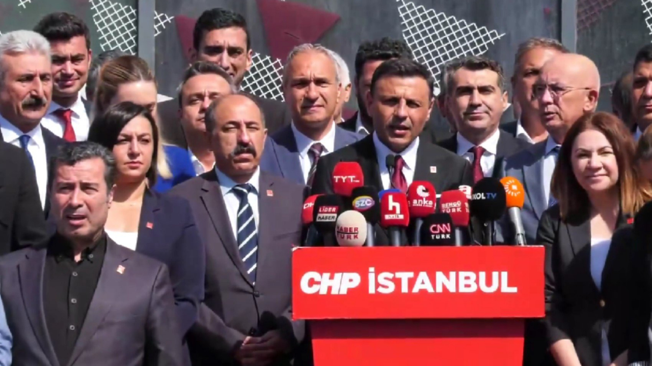 CHP'de gözler olağanüstü kurultaya çevrildi: Kemal Kılıçdaroğlu'ndan adaylık kararı