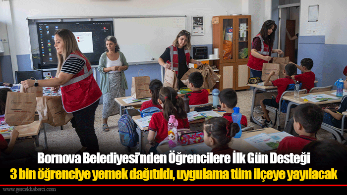 Bornova Belediyesi’nden Öğrencilere İlk Gün Desteği