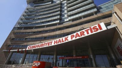 Gürsel Tekin'in il binası listesi tartışma yarattı