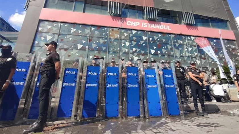 Özgür Özel İstanbul'daki çalışma ofisine gelecek! Dikkat çeken 'Gürsel Tekin' ayrıntısı