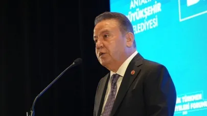 Tutuklu belediye başkanı Böcek: Sağlık sorunlarımla tutsak edildim!