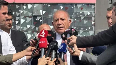 Gürsel Tekin, Özgür Özel gelmeden CHP binasından ayrıldı
