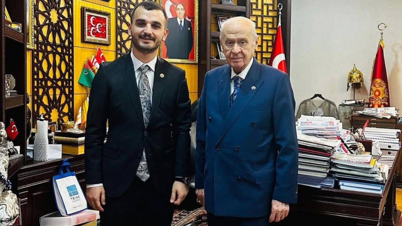 Bayrampaşa Belediyesi'ne yönelik operasyonda MHP'li yönetici de gözaltında