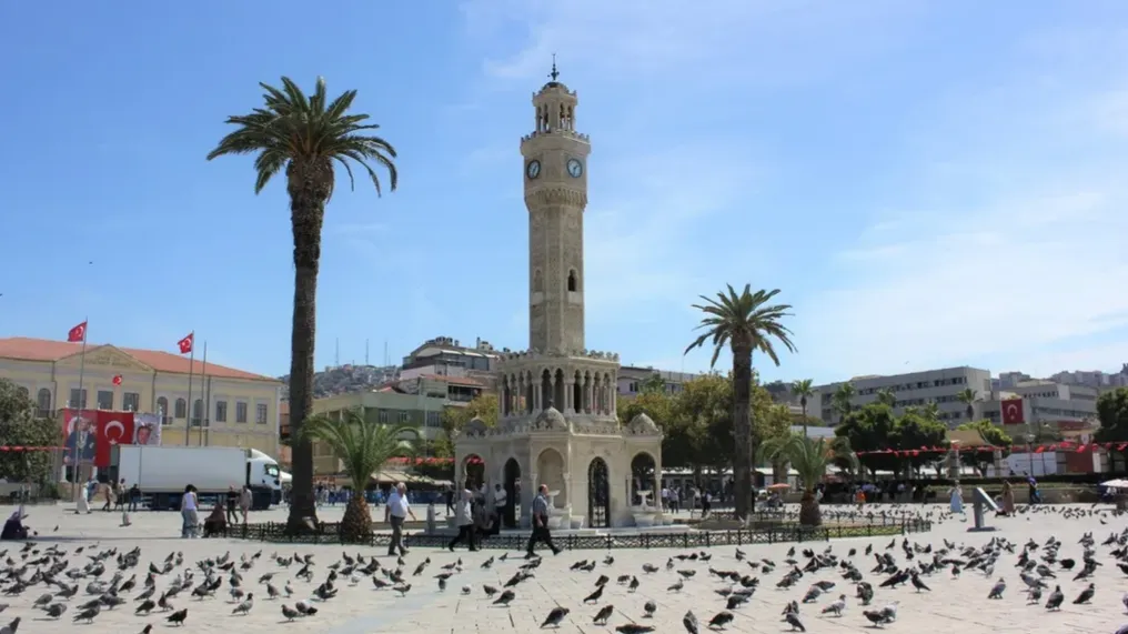 Sonbahar İzmir’e erken mi geldi? Meteoroloji’den haftalık hava durumu