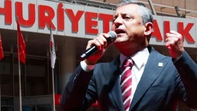 CHP şimdi ne yapacak? Özgür Özel'den kurultay talimatı