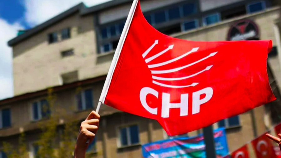 CHP'de istifa haberleri ardı ardına geliyor! Meclis çoğunluğunu kaybettiler