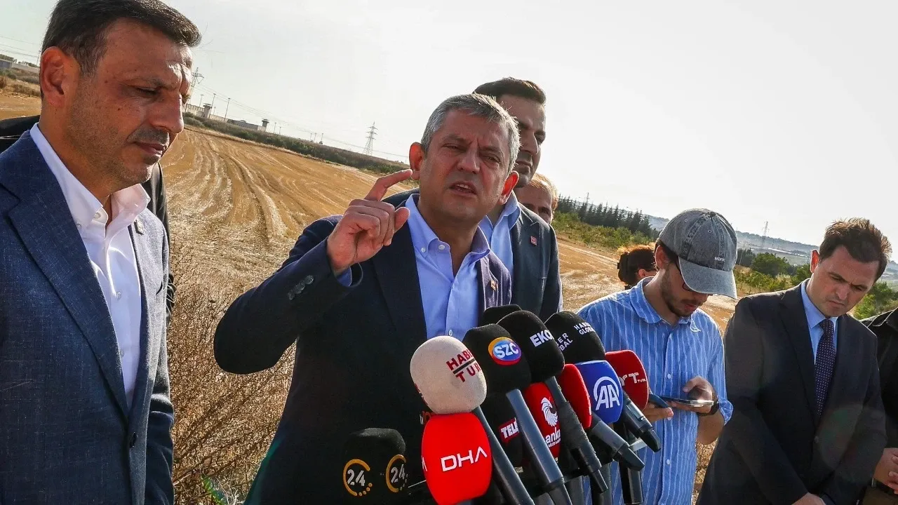 Özgür Özel: Hasan Mutlu'yu perşembe akşamı kim aradı, Bahçeli sorsun