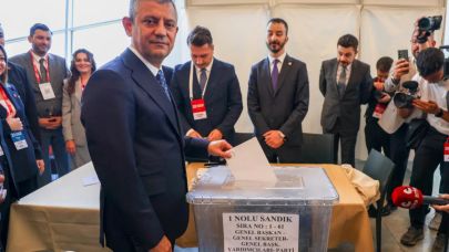 Özgür Özel kurultayda delegelerden 'güvensizlik' oyu istedi! Müjdeyi açıkladı...