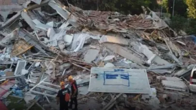 Deprem uzmanı 'olağandışı' diyerek açıkladı: Sındırgı'da büyük deprem olacak mı?