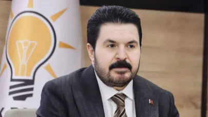 AK Partili Savcı Sayan'dan partisine: Aklınızı başınıza alın, CHP ile yatıp kalkarak yol alamazsınız