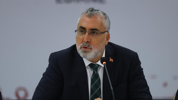 Çalışma süreleri kısalacak mı? Bakan Işıkhan yanıtladı