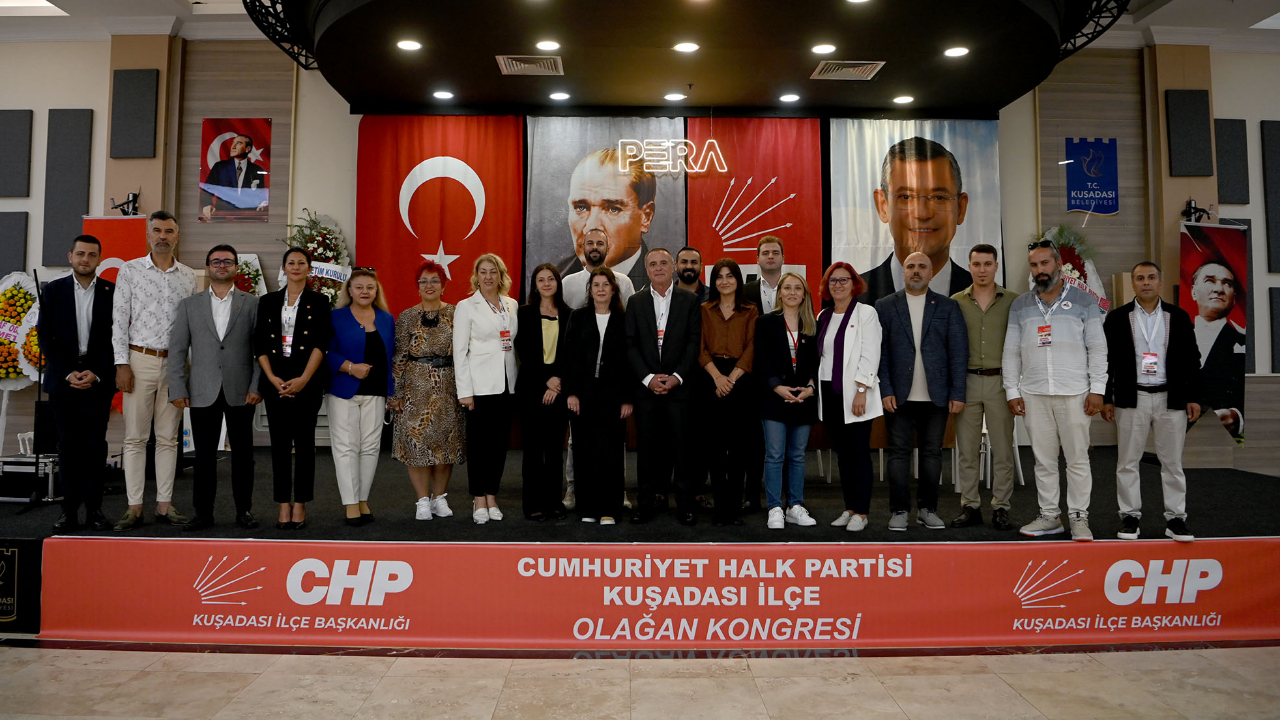 CHP Kuşadası İlçe Örgütü'nde Mehmet Gürbilek güven tazeledi