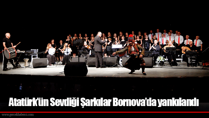 Atatürk’ün Sevdiği Şarkılar Bornova’da yankılandı