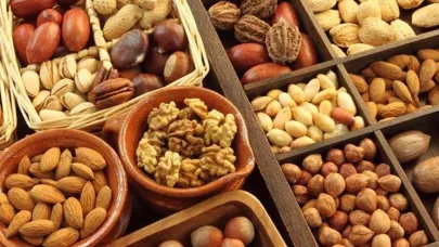 Kuru yemiş lüks oldu: Antep fıstığı 1700, ceviz 1000 liraya satılıyor