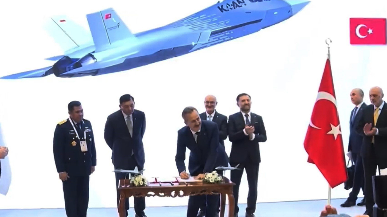 Hakan Fidan&#039;ın KAAN açıklaması ardından YRP harekete geçti: Kimi kime şikayet ediyorsunuz