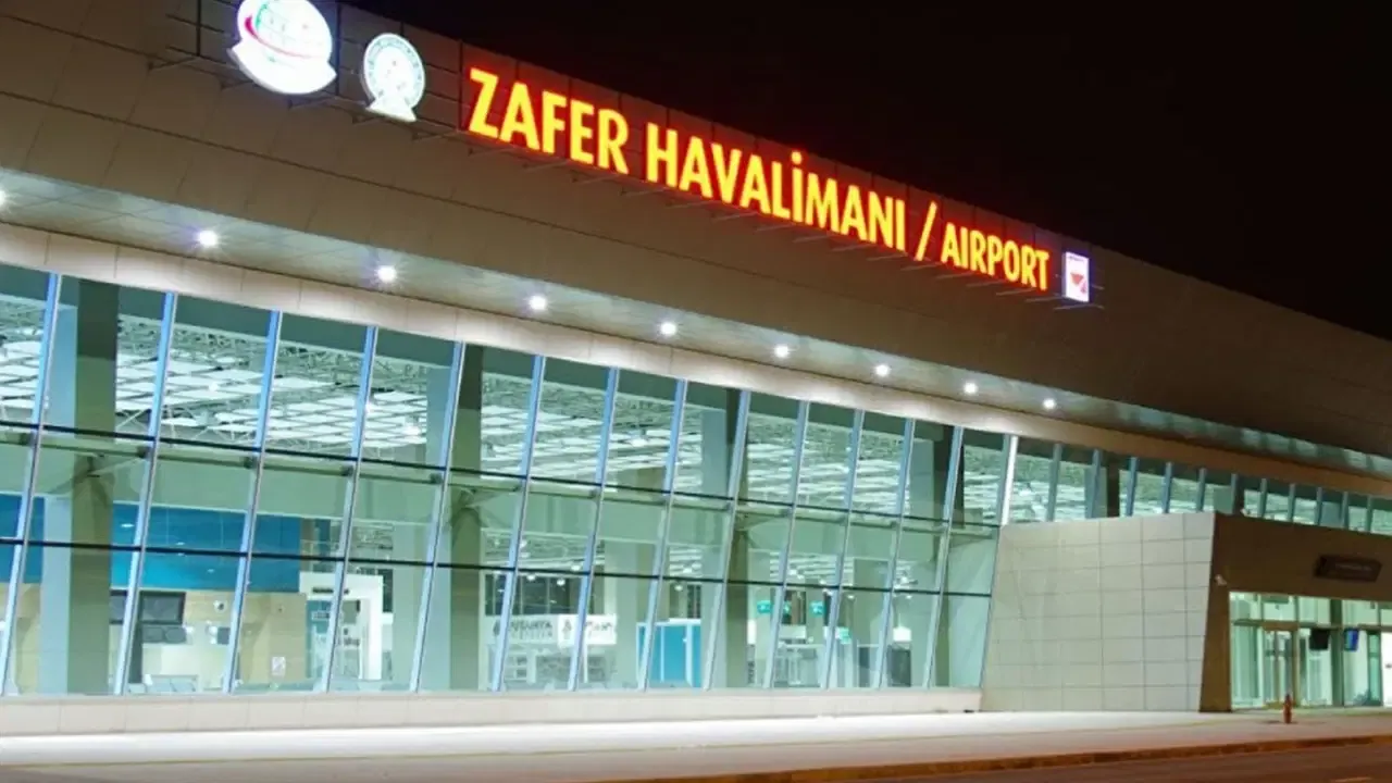CHP'den Bakan Uraloğlu'na 'Zafer Havalimanı' sorusu: 'Hazine’den işletmeci firmaya yapılan toplam ödeme tutarı nedir?'
