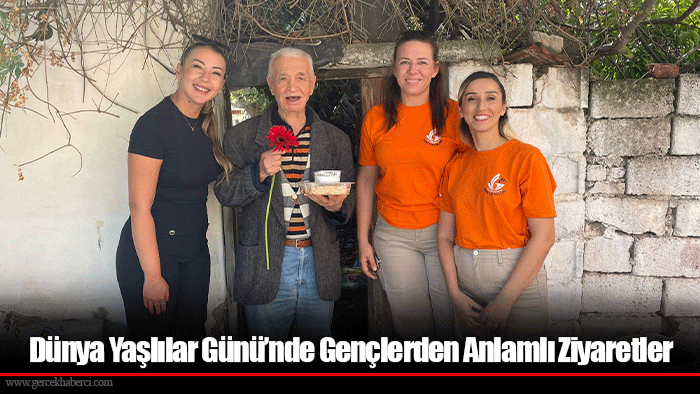 Dünya Yaşlılar Günü’nde Gençlerden Anlamlı Ziyaretler