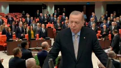 TBMM açılışında tüm partiler Erdoğan'ı ayakta karşıladı: CHP, TİP ve EMEP'ten protesto
