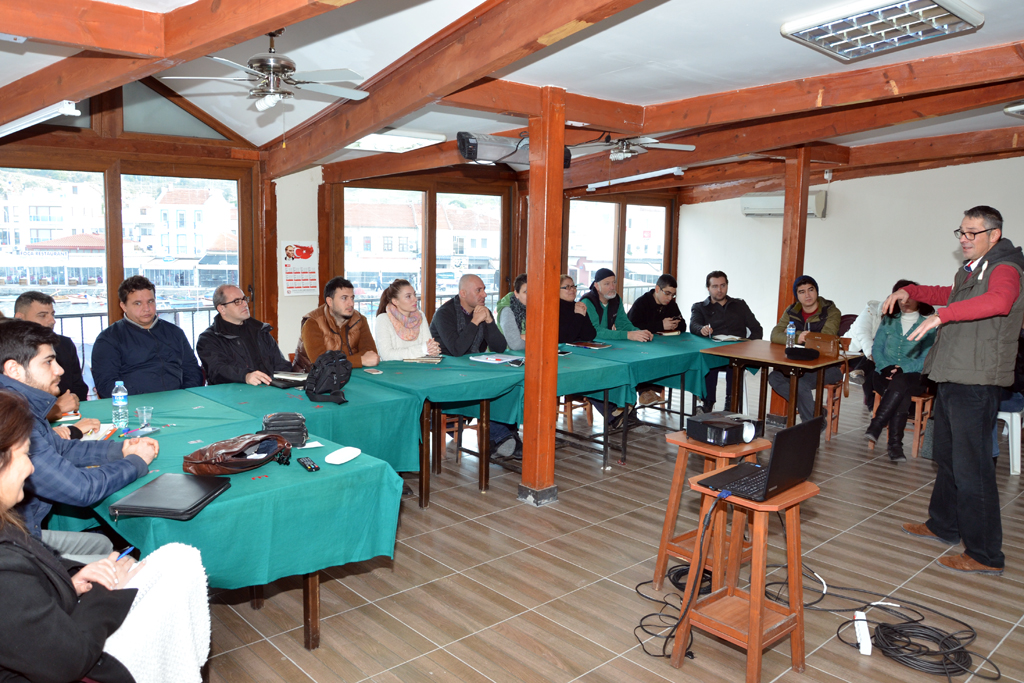KOSGEB 13. DÖNEM GİRİŞİMCİLİK KURSU FOÇA’DA BAŞLADI