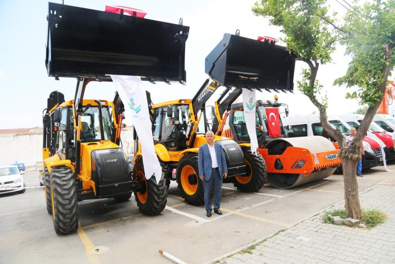 ÇEVRE BAKANLIĞINDAN TORBALI’YA HİBE ARAÇ…