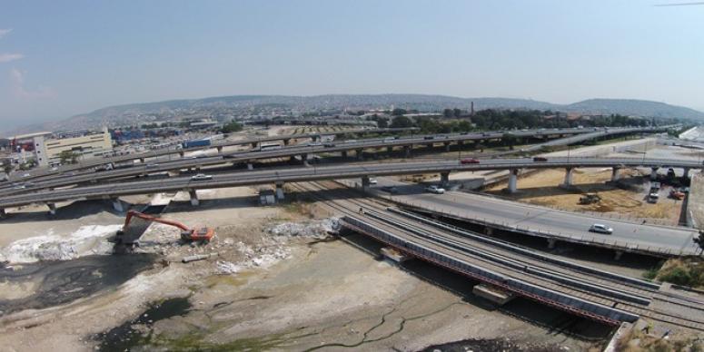 MELES’TE “BETON” OPERASYONU
