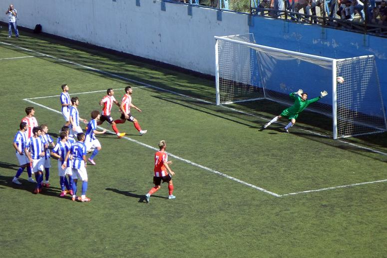 FOÇA BELEDİYE SPOR, 3 PUAN VE MORALLE BAŞLADI