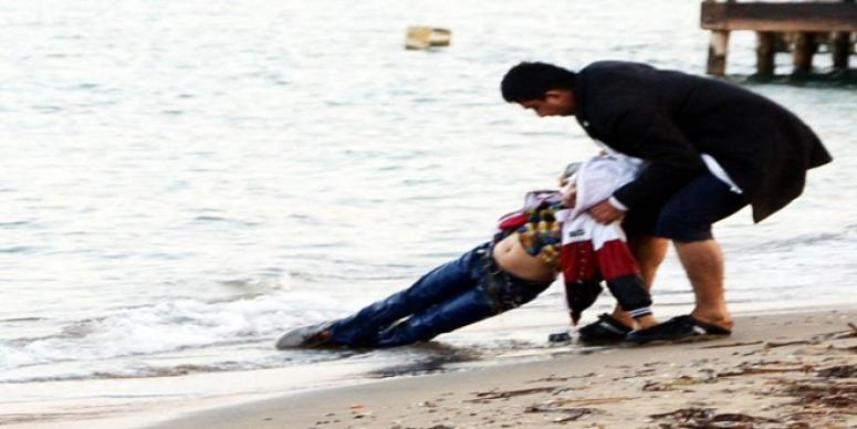 MUĞLA'DA GÖÇMEN TEKNESİ BATTI, 11 ÖLÜ