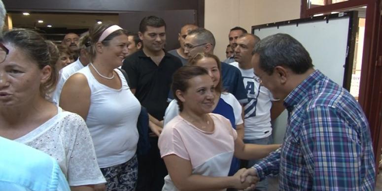 BAŞKAN BATUR PERSONELİYLE BAYRAMLAŞTI