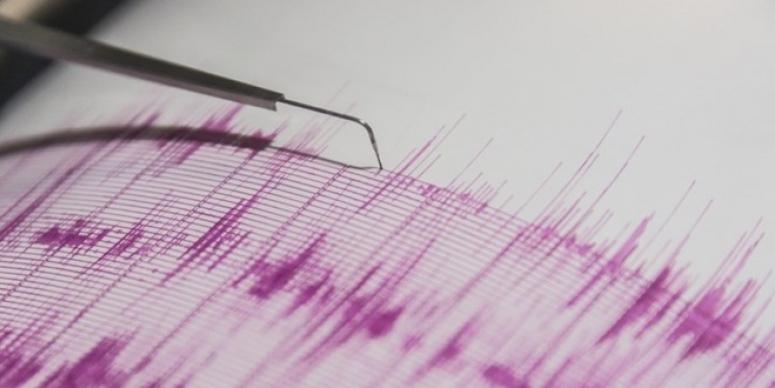 ANTALYA'DA 5.2 BÜYÜKLÜĞÜNDE DEPREM MEYDANA GELDİ