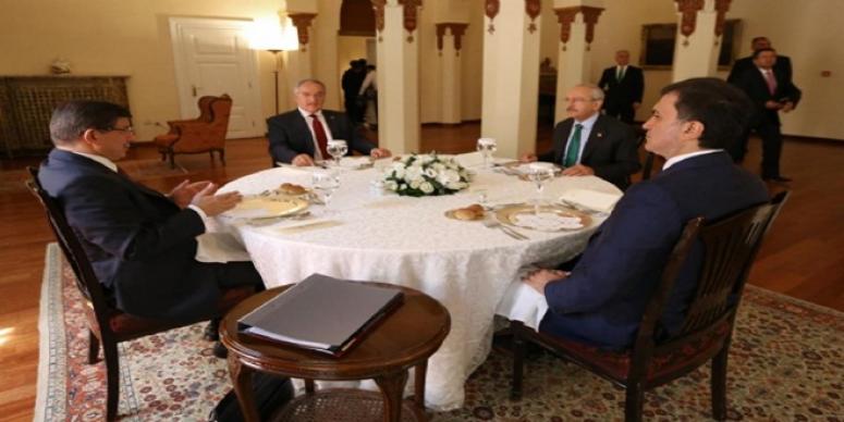 AKP-CHP GÖRÜŞMESİ BİTTİ SONUÇ OLUMSUZ!