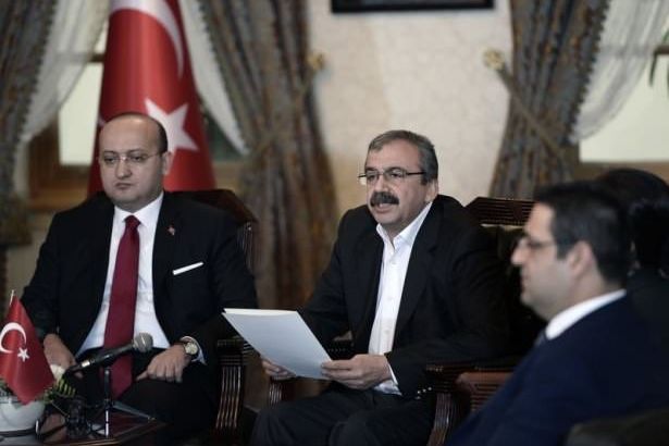 AKP'DEN HDP İLE DİYALOG İÇİN İKİ ŞART!