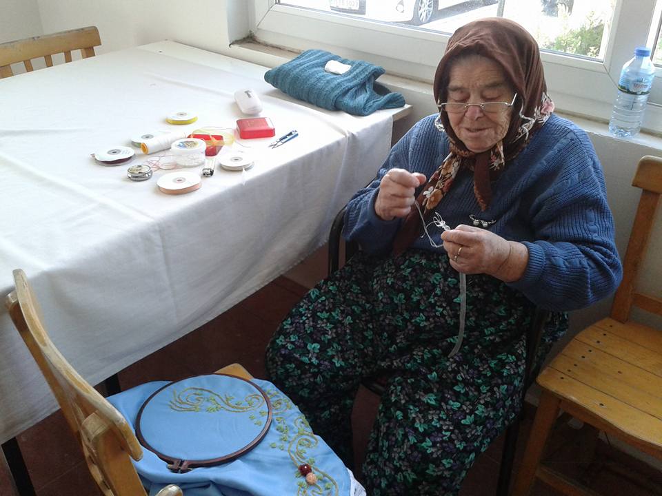 GÜZELBAHÇE'DE 7'DEN 77'YE KURS