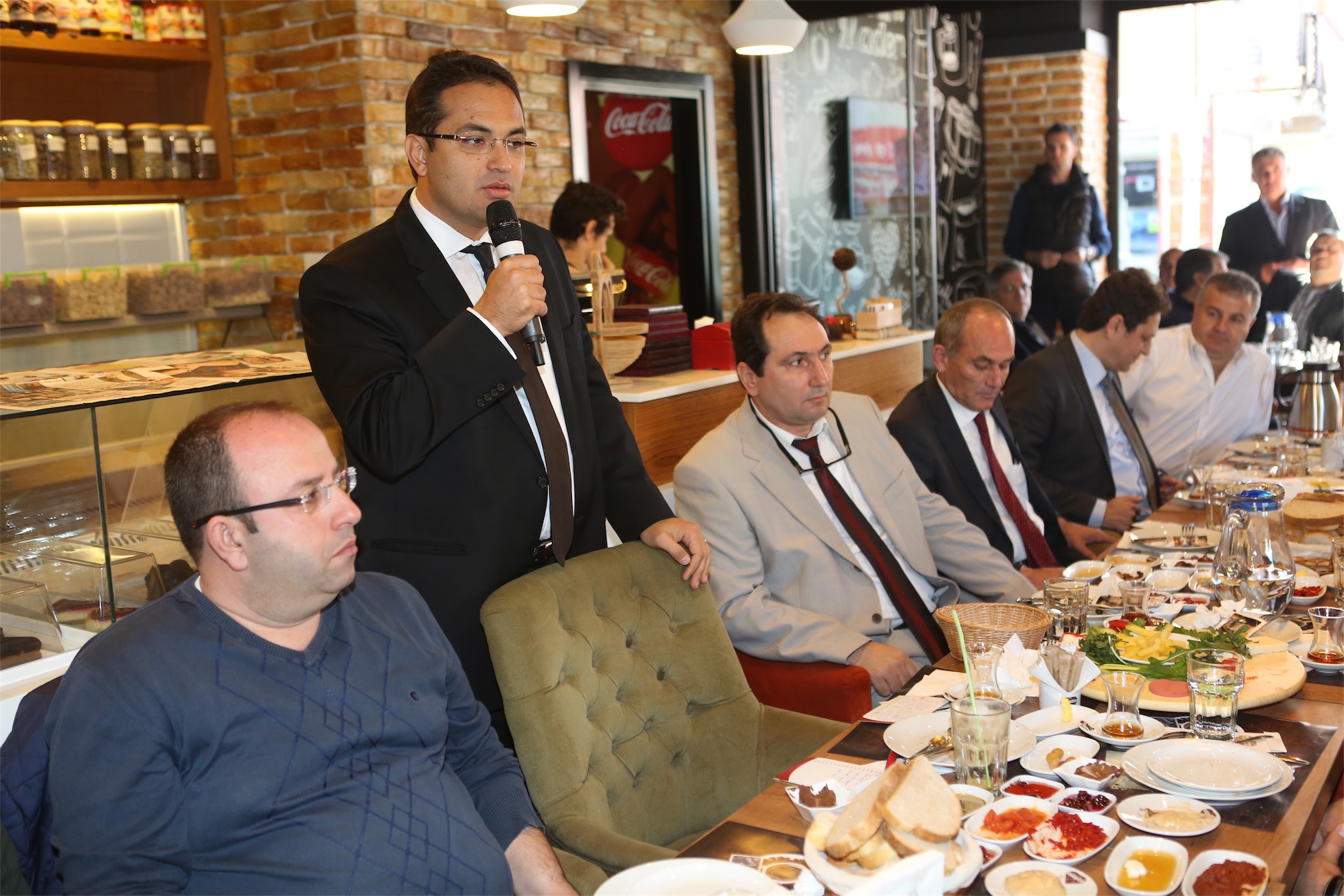 BORNOVA SPORDA DAYANIŞMAYA ÖRNEK