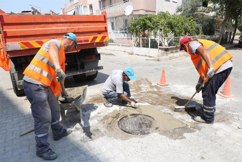 BORNOVA’DA ACİL SORUNLARA ANINDA ÇÖZÜM