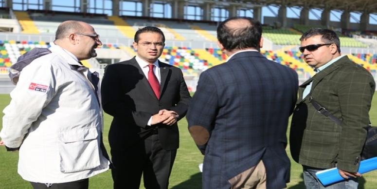 BORNOVA ARENA’DA İLK GOL BAŞKAN ATİLA’DAN