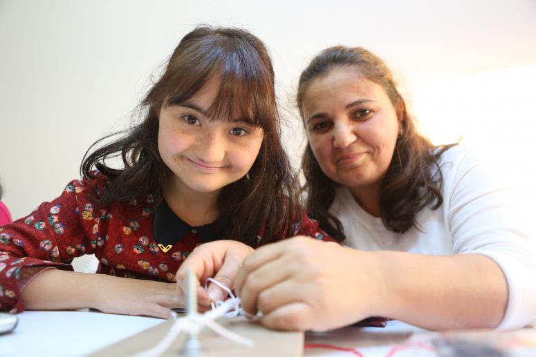 BORNOVA'DA HAYATA ENGEL YOK