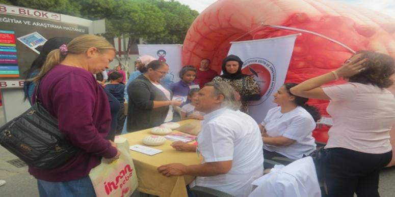 TEPECİK EAH'NE KURULAN DEV KOLON MERAK UYANDIRDI